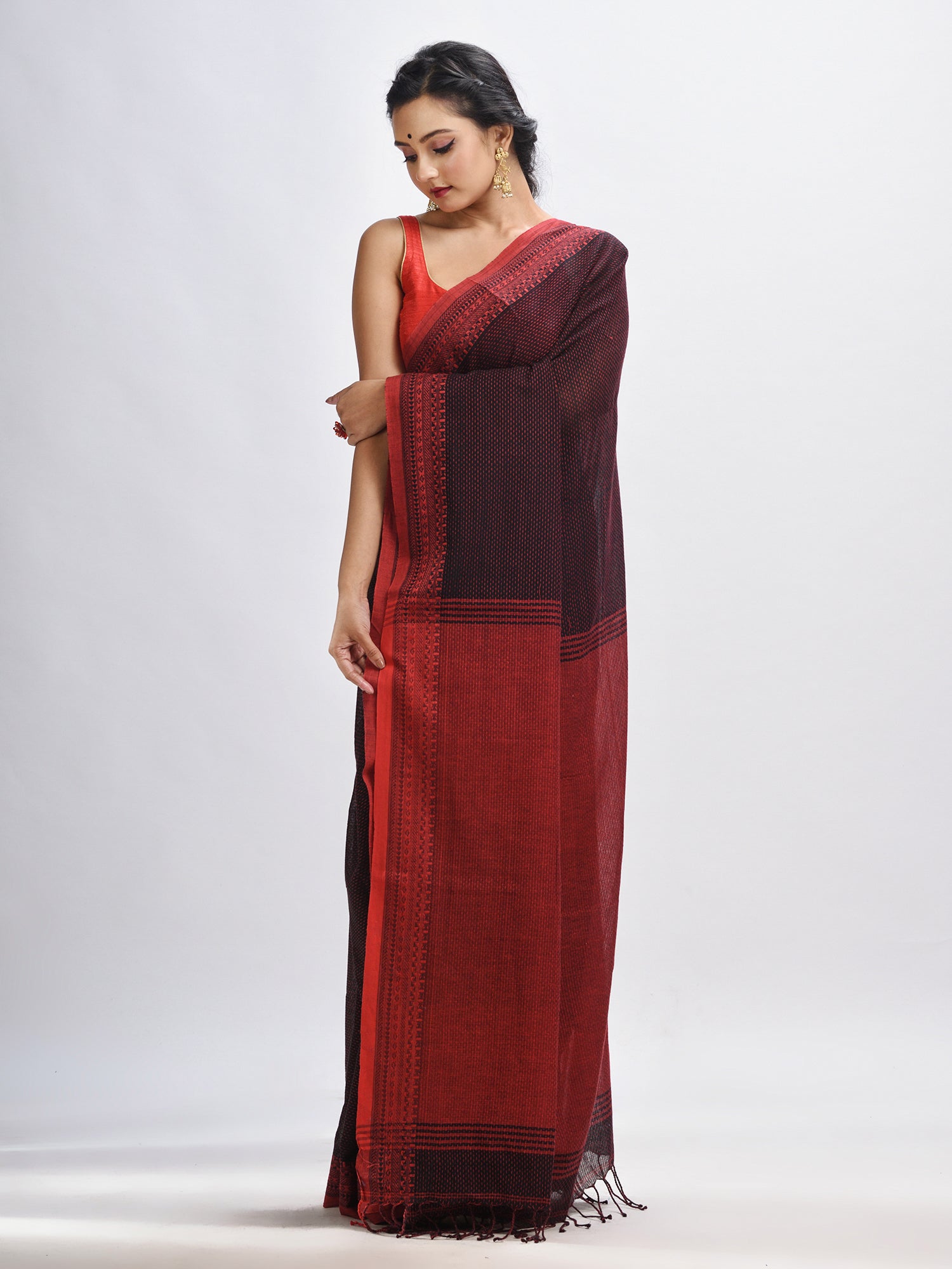 Women's Black cotton kantha stitch handwoven saree