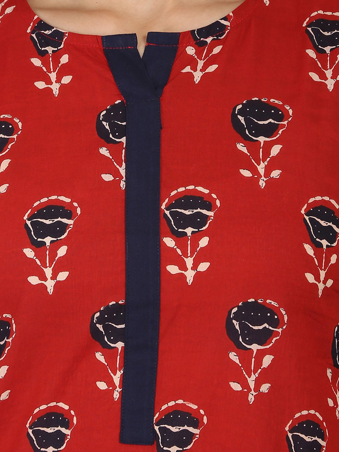 Women's Red Printed 3/4Th Flared Sleeve Cotton Kurta - Nayo Clothing