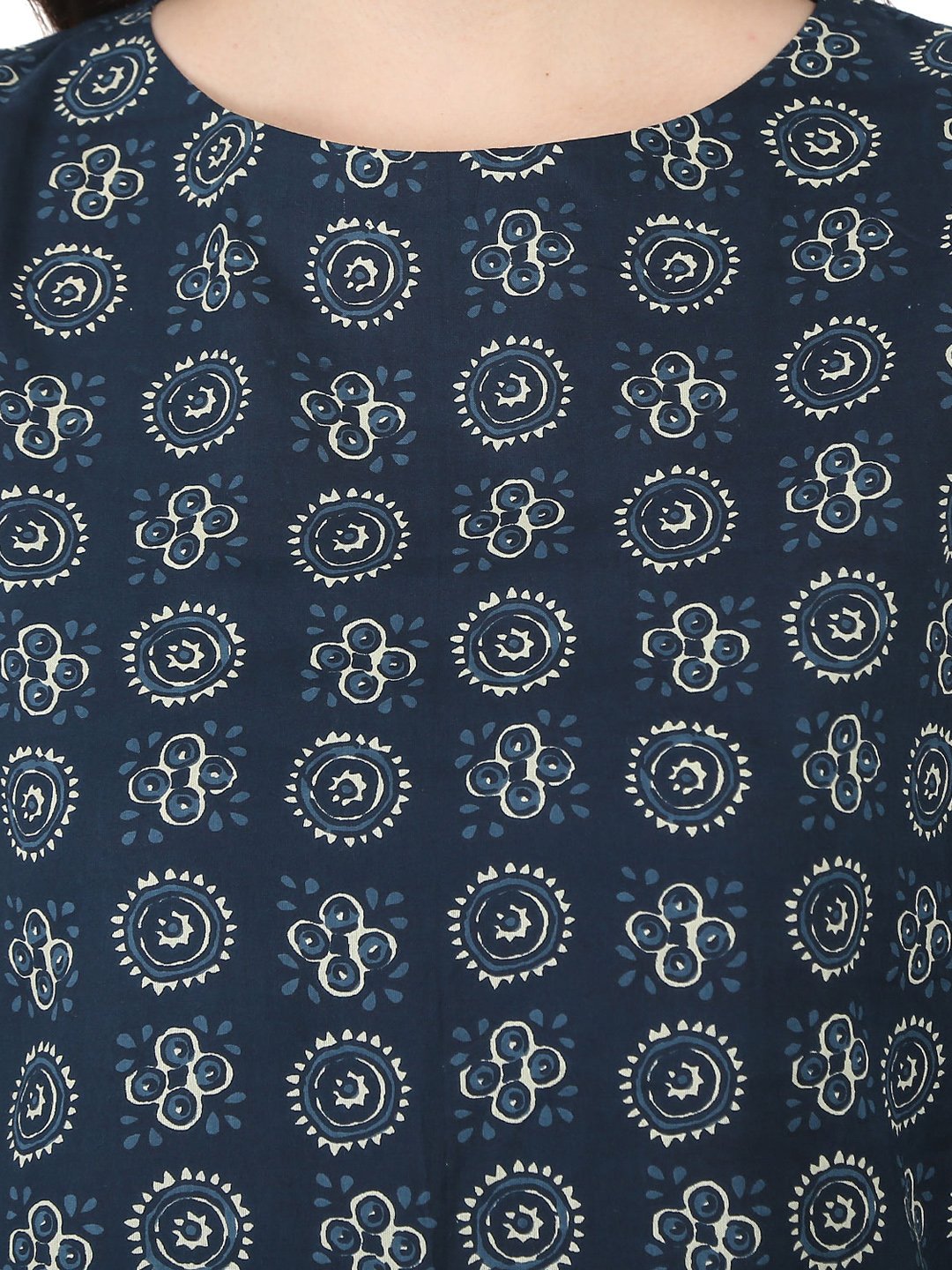 Women's Blue Printed Short Sleeve Cotton Kurta - Nayo Clothing