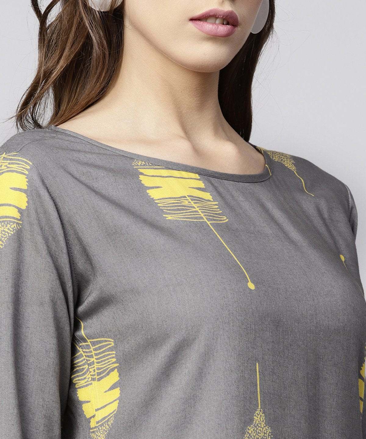 Women's Grey Printed 3/4Th Sleeve Cotton Kurta With Grey Printed Pallazo - Nayo Clothing