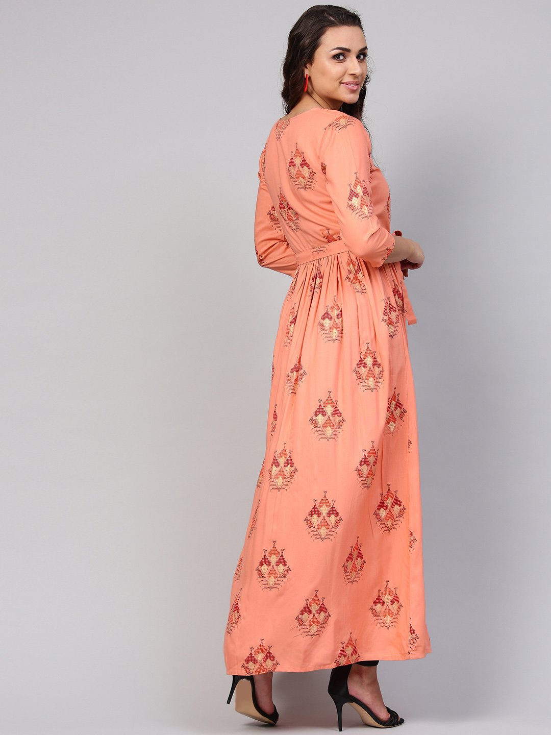 Women's Peach Geometric Maxi Dress With 3/4 Sleeves & Round Neck - Nayo Clothing