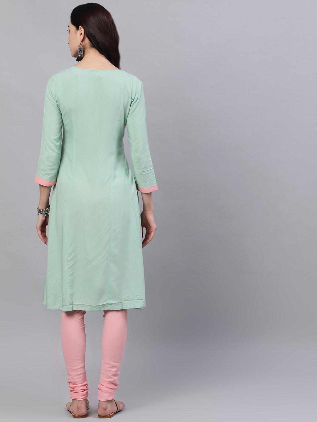 Women's Pastel Green And Pink Embroidered Boat Neck With V-Slit 3/4Th Sleeves  Kurta With Pink Churidar - Nayo Clothing
