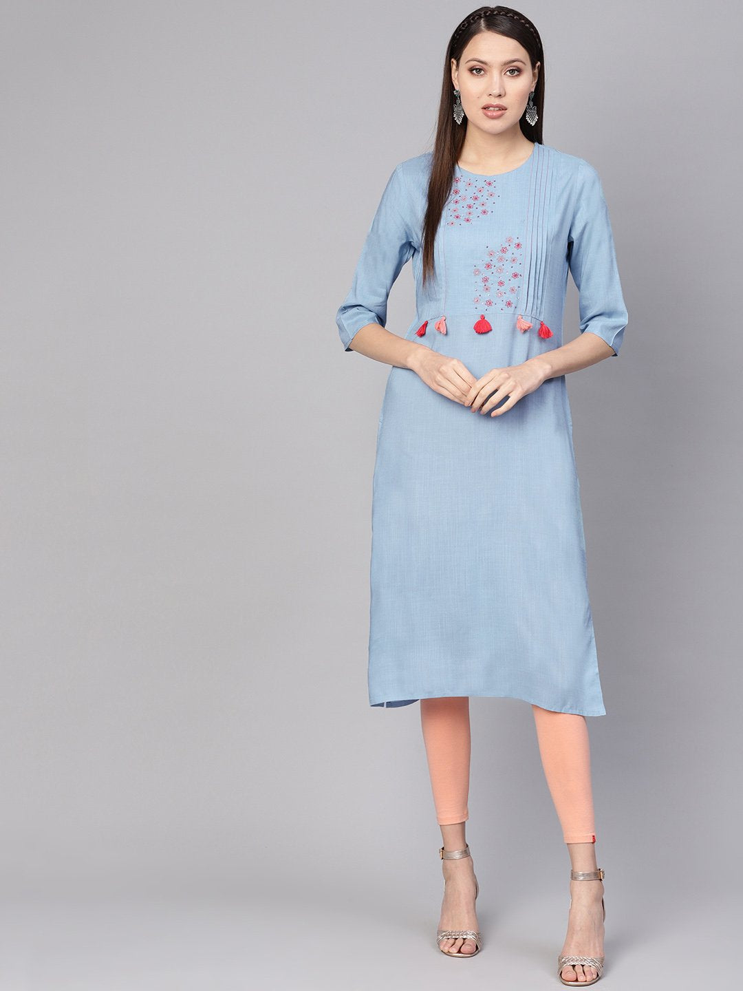 Women's Blue Embroidered Detail Straight Kurta - Nayo Clothing