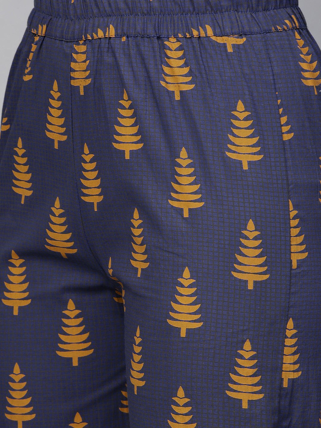 Women's Nayo Navy Blue Sleeveless Printed Straight Pure Cotton Kurta With Trouser Set - Nayo Clothing