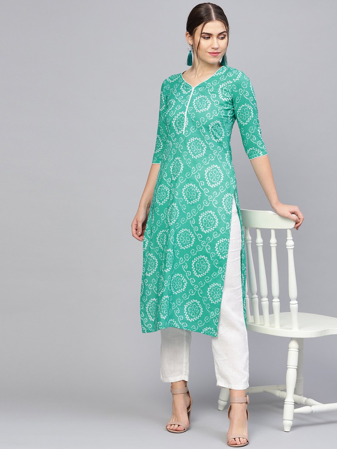 Women's Green & White Printed Straight Kurta - Nayo Clothing