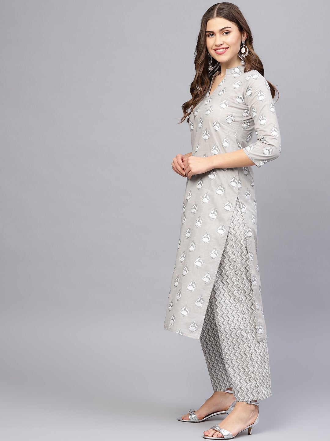 Women's Grey & Off-White Printed Kurta With Trousers - Nayo Clothing