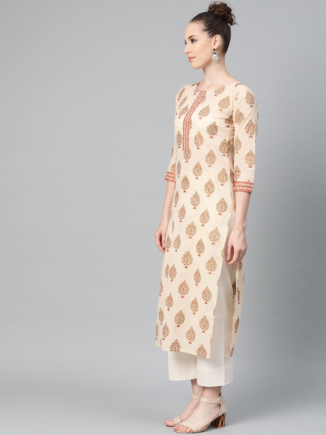Women's Cream Gold Printed Straight Kurta With Round Neck & 3/4 Sleeves - Nayo Clothing