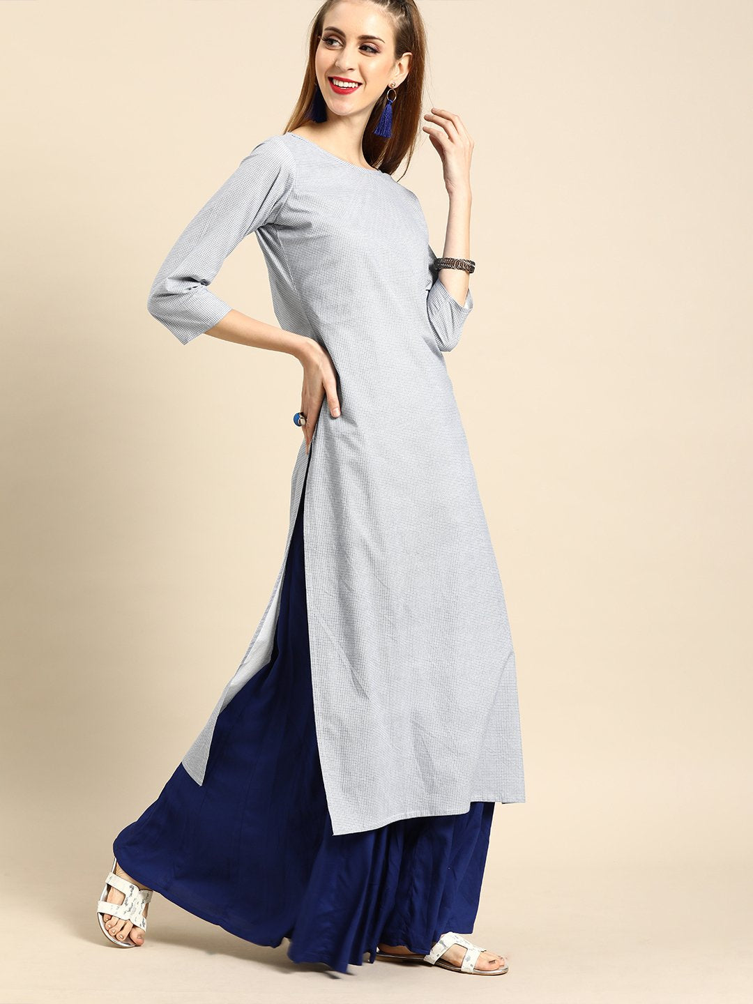 Women's Grey & White Geomatric Printed Straight Kurta - Nayo Clothing