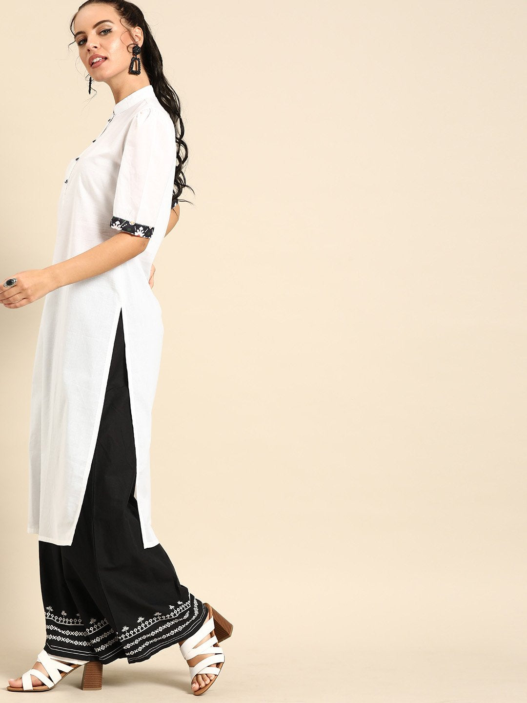 Women's Nayo White Calf Length Short Sleeves Straight Solid Cotton Kurta With Jacket - Nayo Clothing