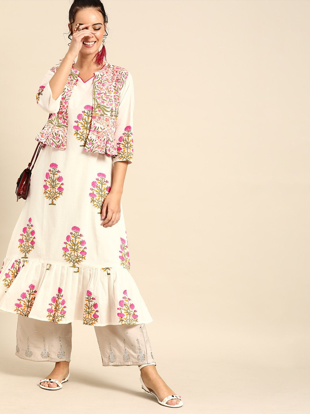 Women's Nayo Off White Calf Length Three-Quarter Sleeves Straight Floral Printed Cotton Kurta With Jacket - Nayo Clothing