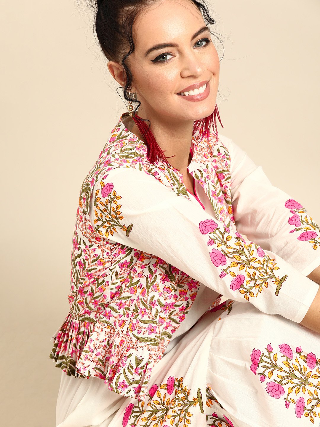 Women's Nayo Off White Calf Length Three-Quarter Sleeves Straight Floral Printed Cotton Kurta With Jacket - Nayo Clothing