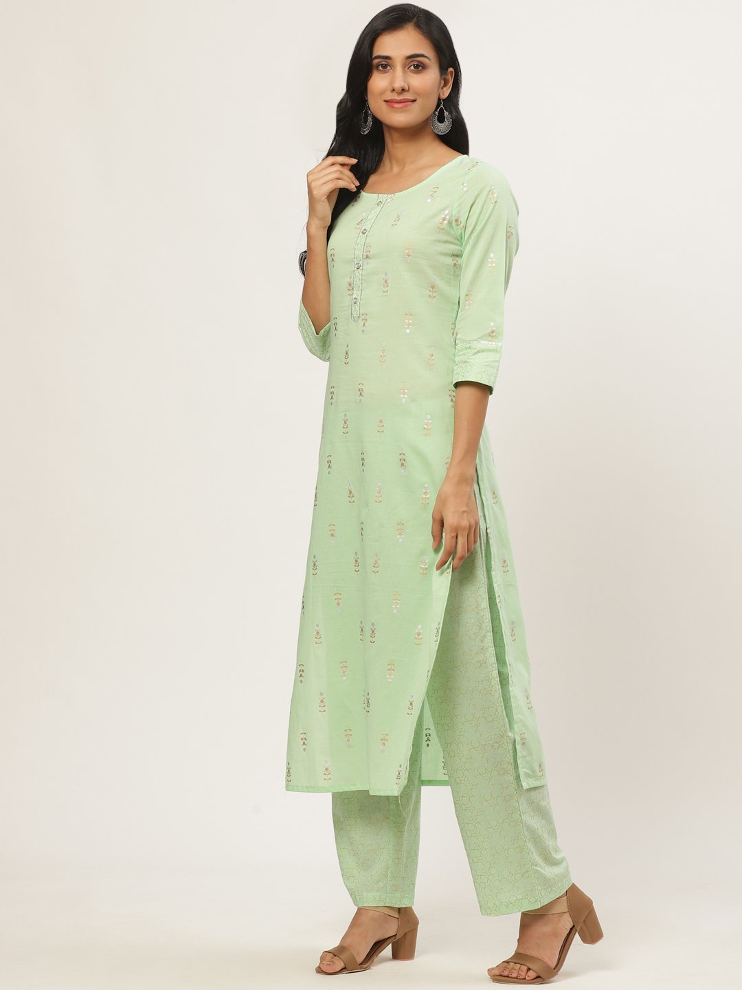 Women's Green Three-Quarter Sleeves Straight Kurta With Palazzo - Nayo Clothing