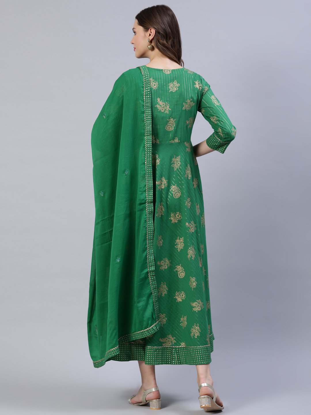 Women's Green Floral Printed Dress With Dupatta - Nayo Clothing