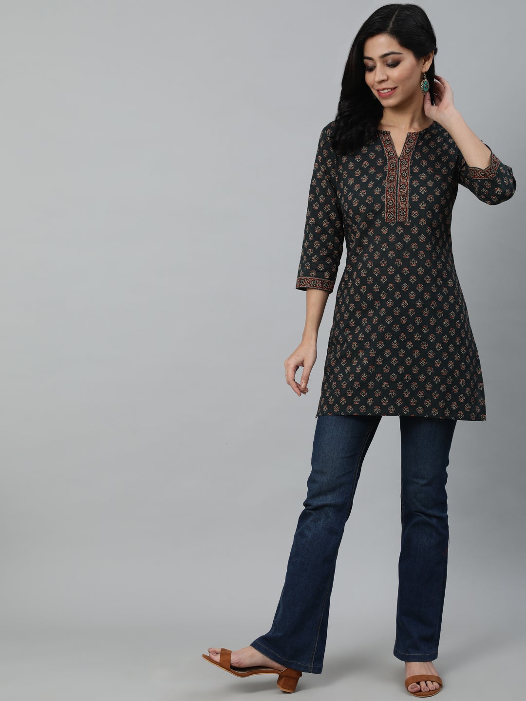 Women's Green Printed Tunic With Three Quarter Sleeves - Nayo Clothing