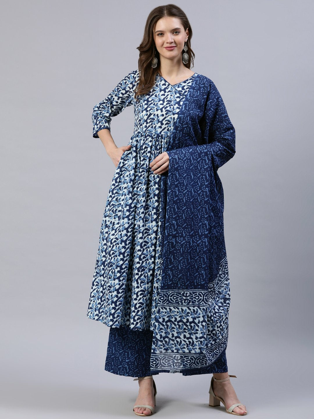 Women's Indigo Blue Printed Gathered Kurta With Palazo & Dupatta - Nayo Clothing