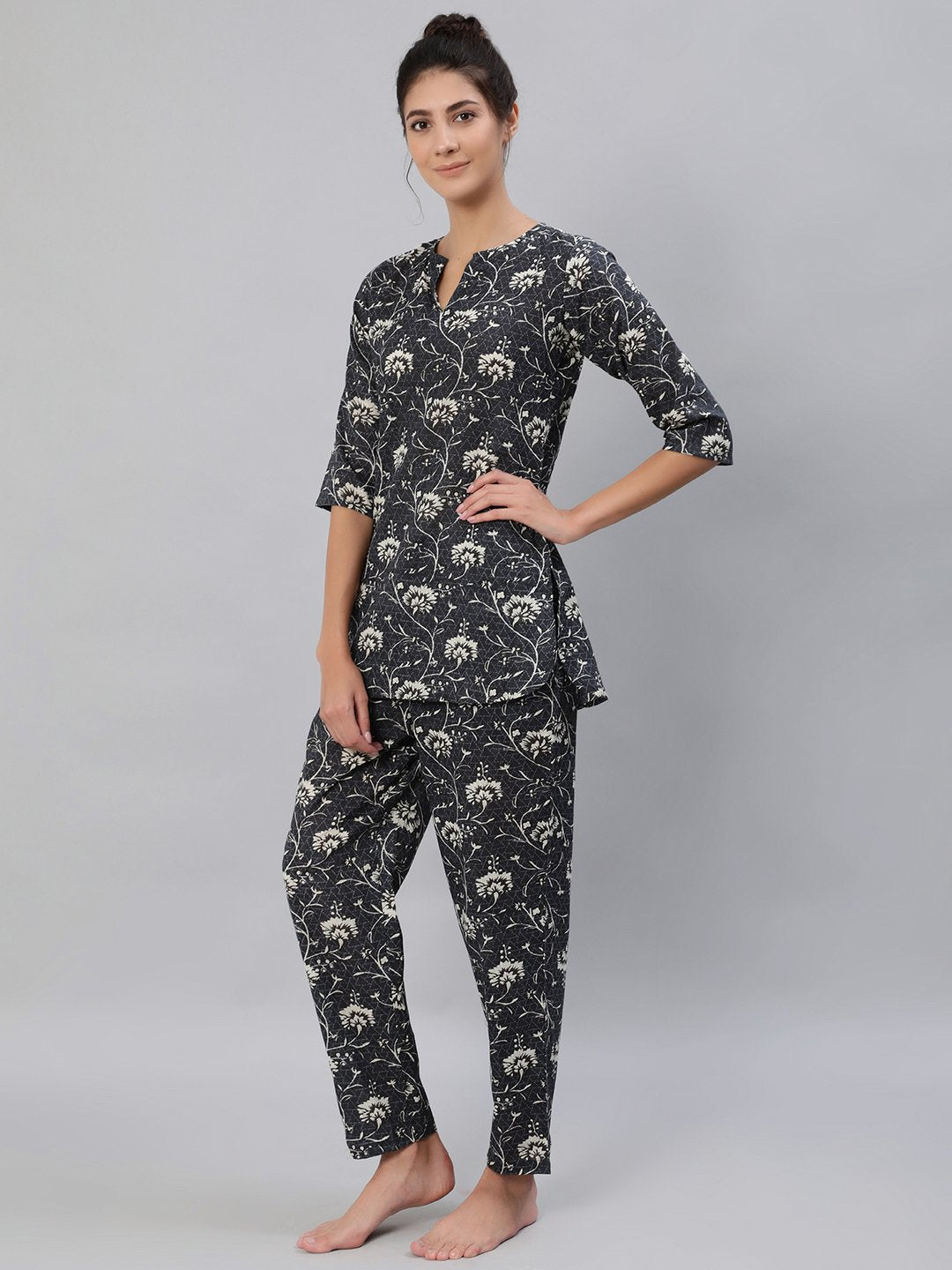Women's Grey Floral Printed Night Suit Set - Nayo Clothing