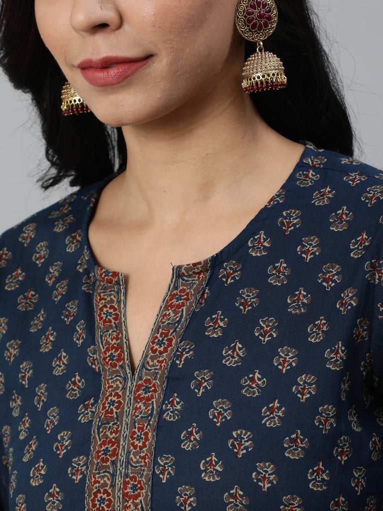 Women's Navy Blue Ethnic Printed Straight kurta With Three Quarter Sleeves