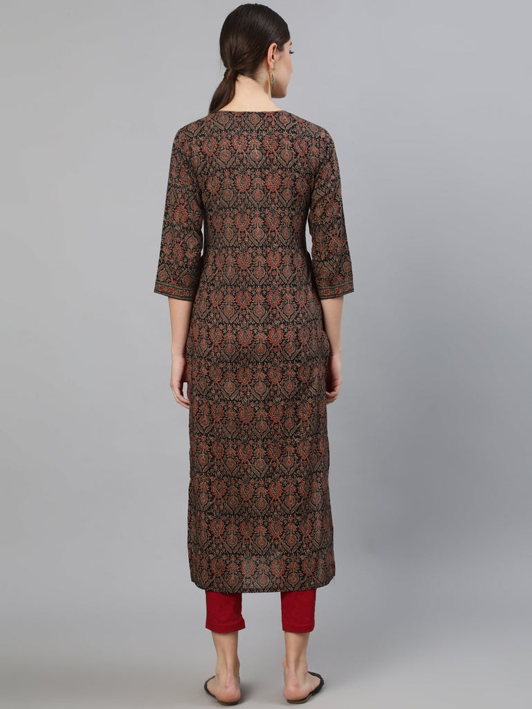 Women's Multi Printed Straight Kurta With Three Quarter