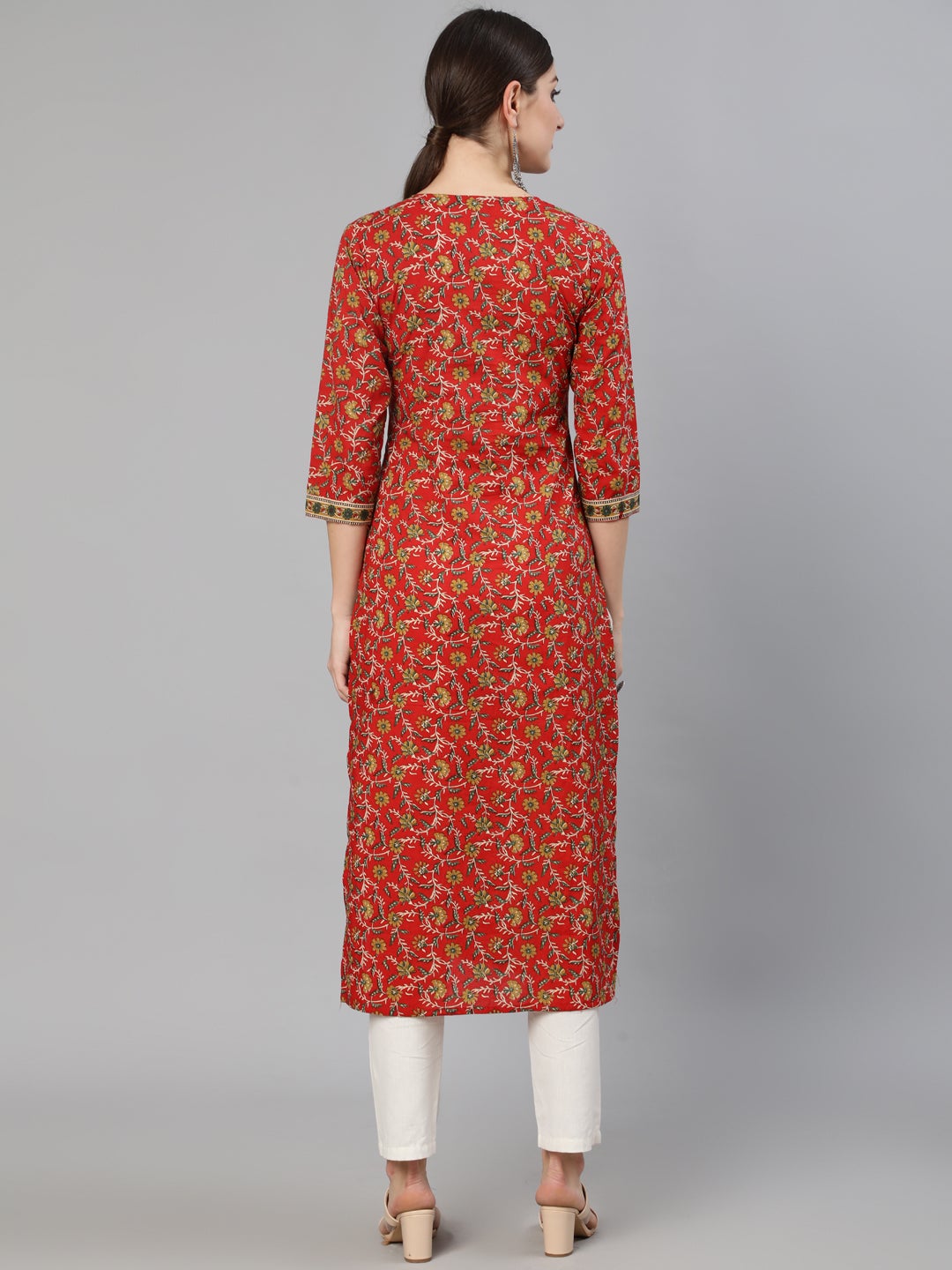 Women's Red Floral Printed  Straight Kurta With Three Quarter Sleeves - Nayo Clothing