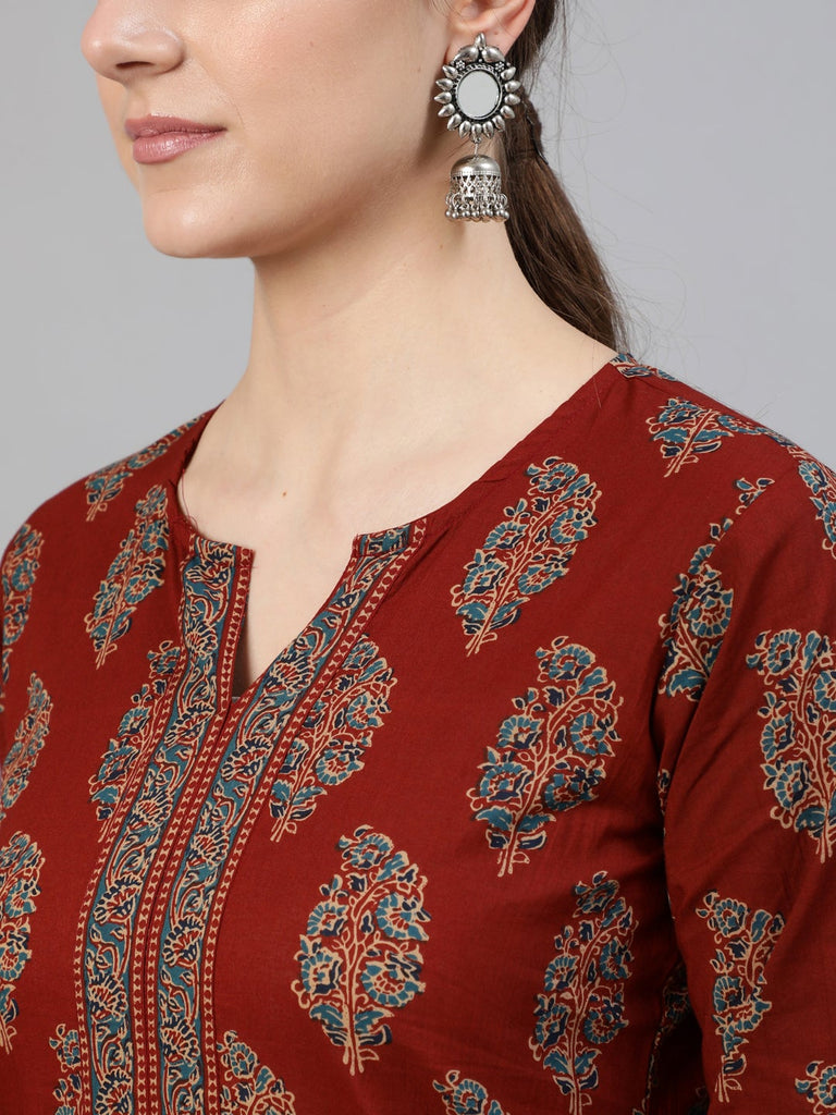 Women's Maroon Printed Straight Kurta With Three Quarter Sleeves
