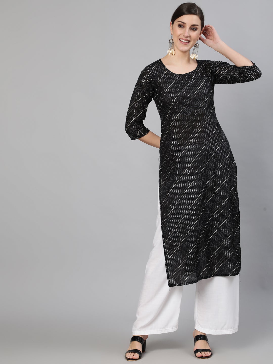 Women's Black Bandhani Printed Kurta With Round Neck - Nayo Clothing