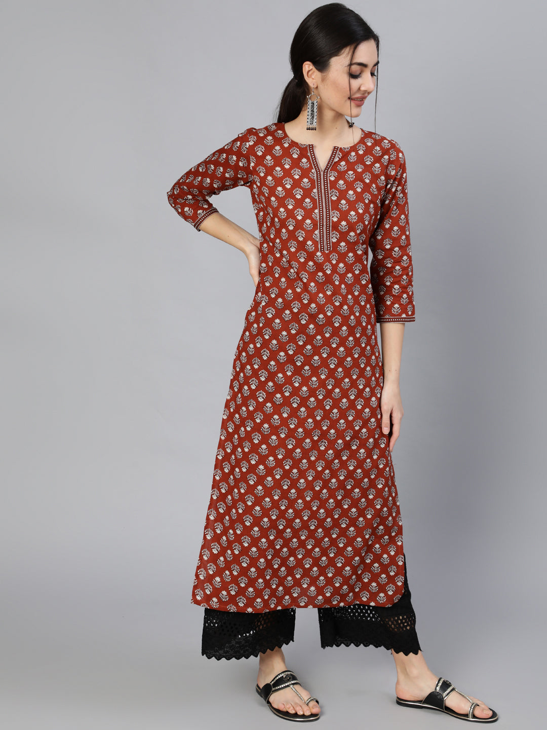 Women's Maroon Ethnic Printed Straight Kurta With Three Quarter Sleeves - Nayo Clothing