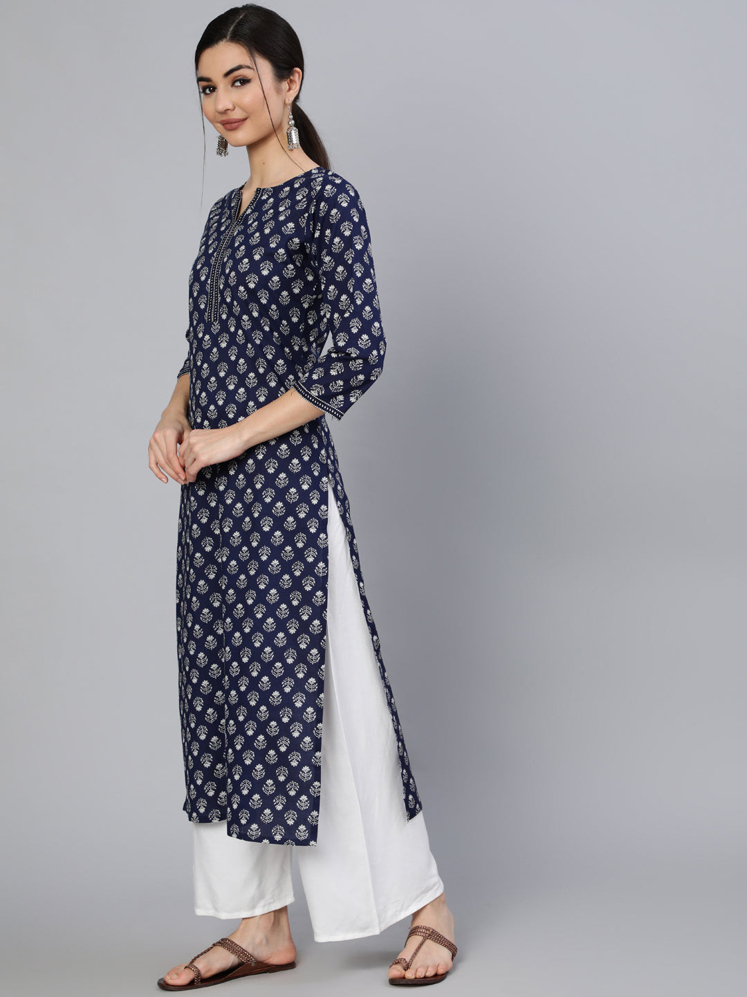 Women's Navy Blue & White Ethnic Motifs Printed Thread Work Cotton Kurta - Nayo Clothing