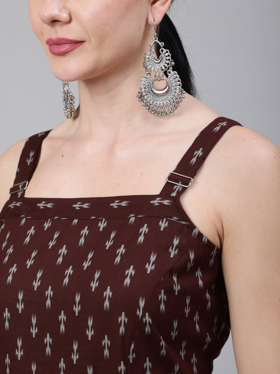 Women's Brown Ikat Printed Straight Kurta With Shoulder Straps - Nayo Clothing