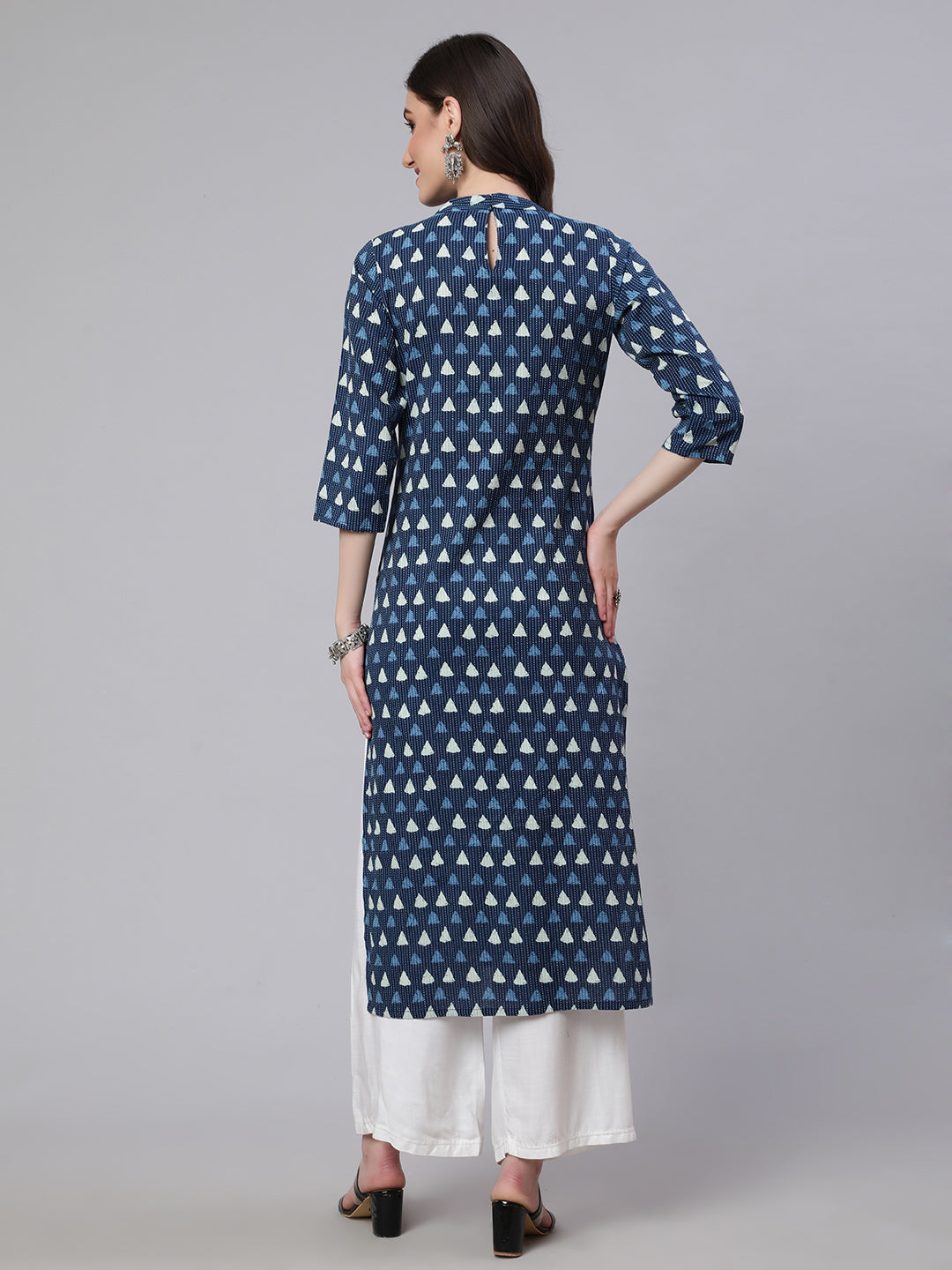 Women's Blue Ethnic Printed Straight Kurta with Three Quarter Sleeves - Nayo Clothing