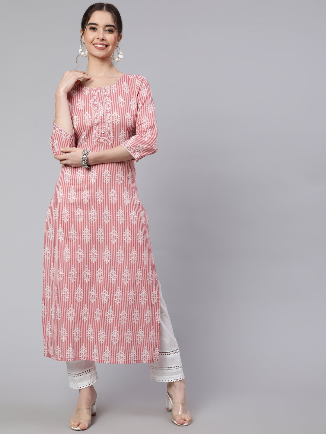 Women's Pink Printed straight kurta with three quarter sleeves - Nayo Clothing