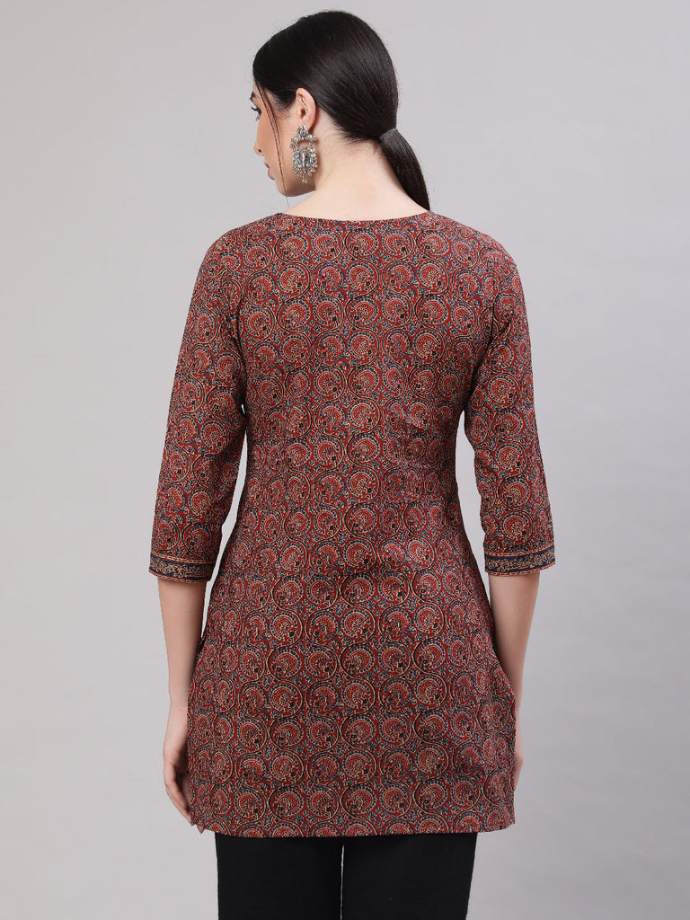 Women's Multi Color Printed Straight Tunic With Three Quarter Sleeves