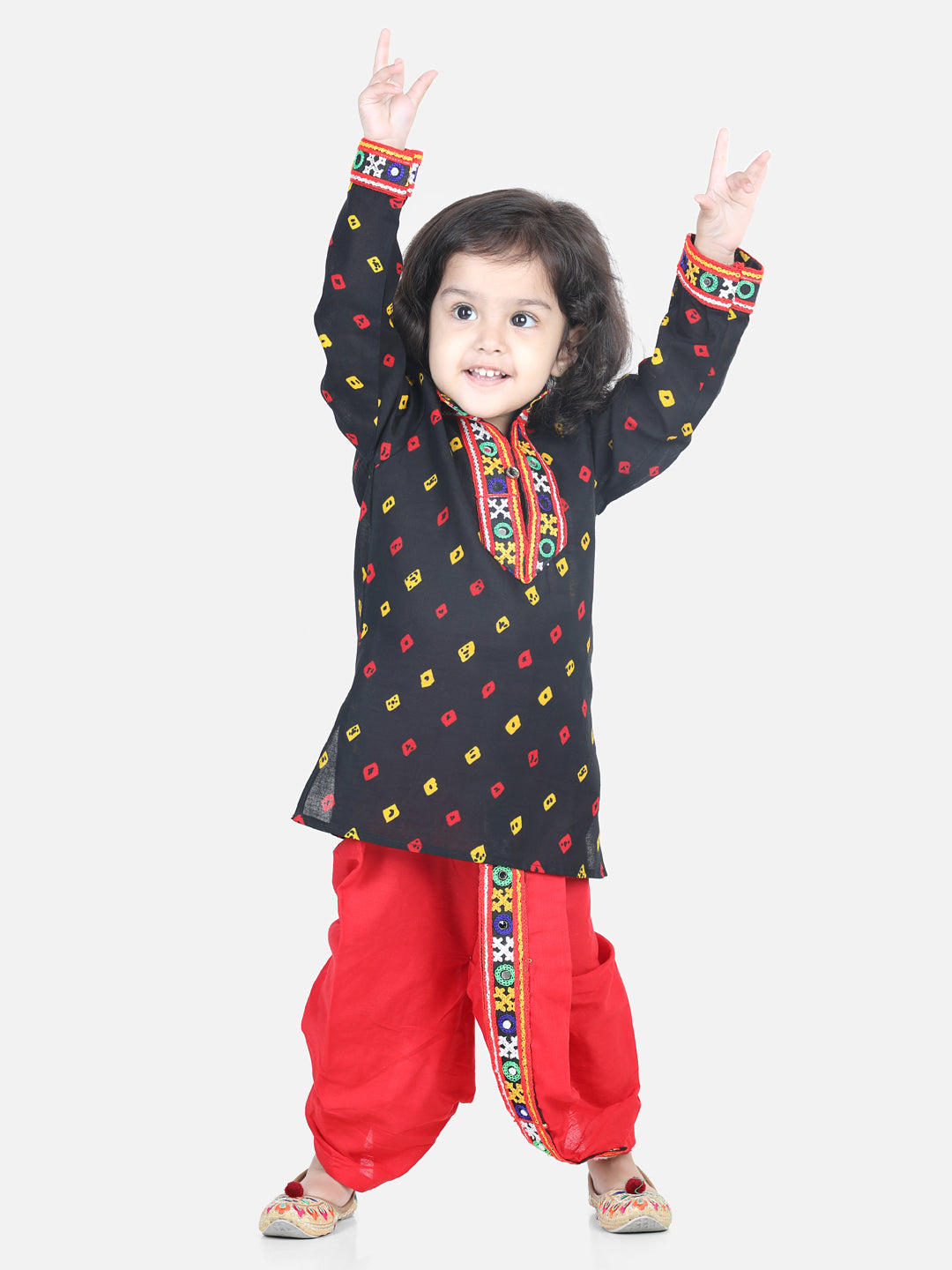 Boy's Black Color Bandhani Print Cotton Full Sleeve Dhoti Kurta - NOZ2TOZ KIDS
