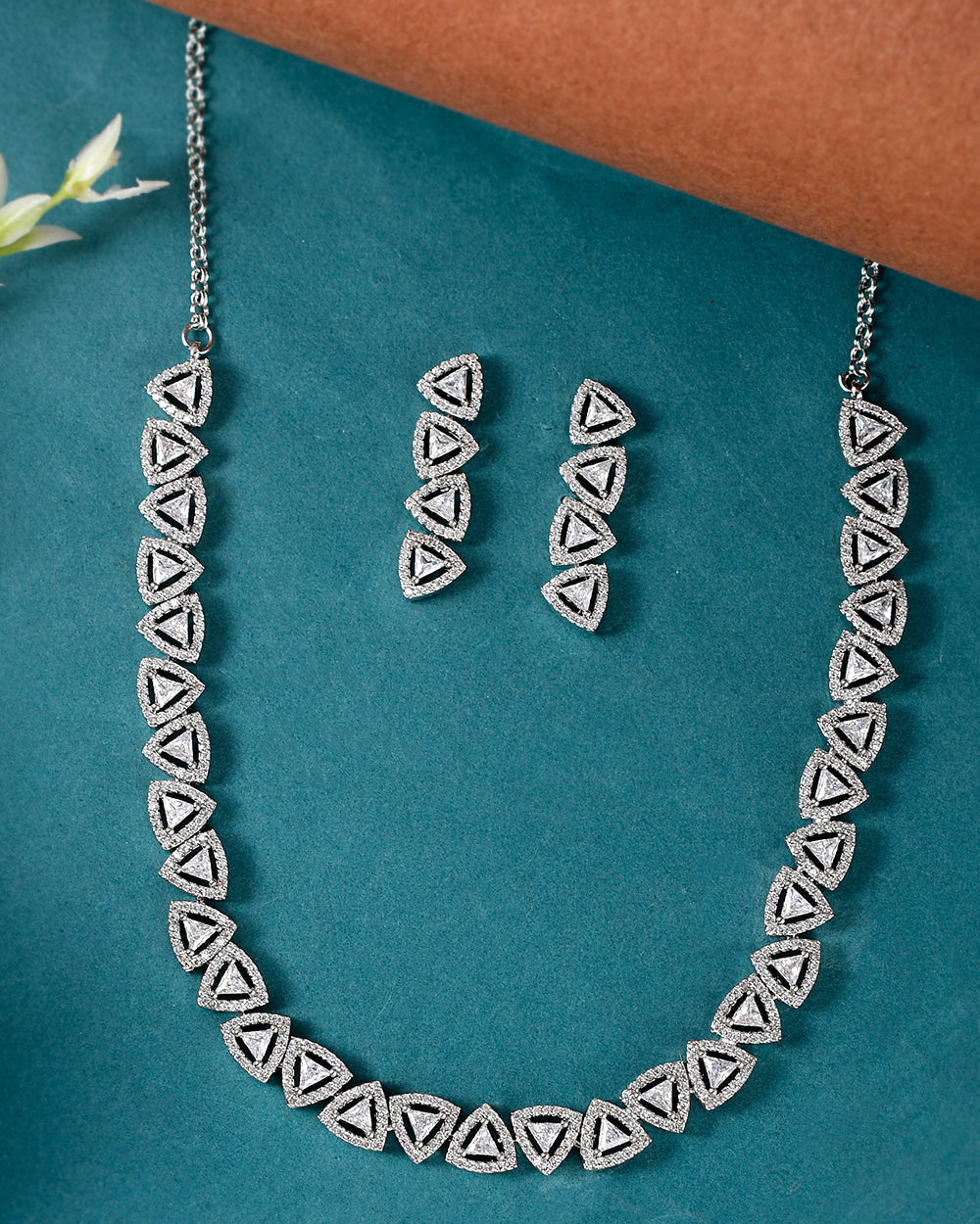 Women's Victorian Inspired Cz Gems Necklace Set - Voylla