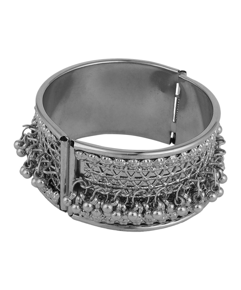 Women's Contemporary Oxidised Broad Bracelet with ghungru studded - MODE MANIA