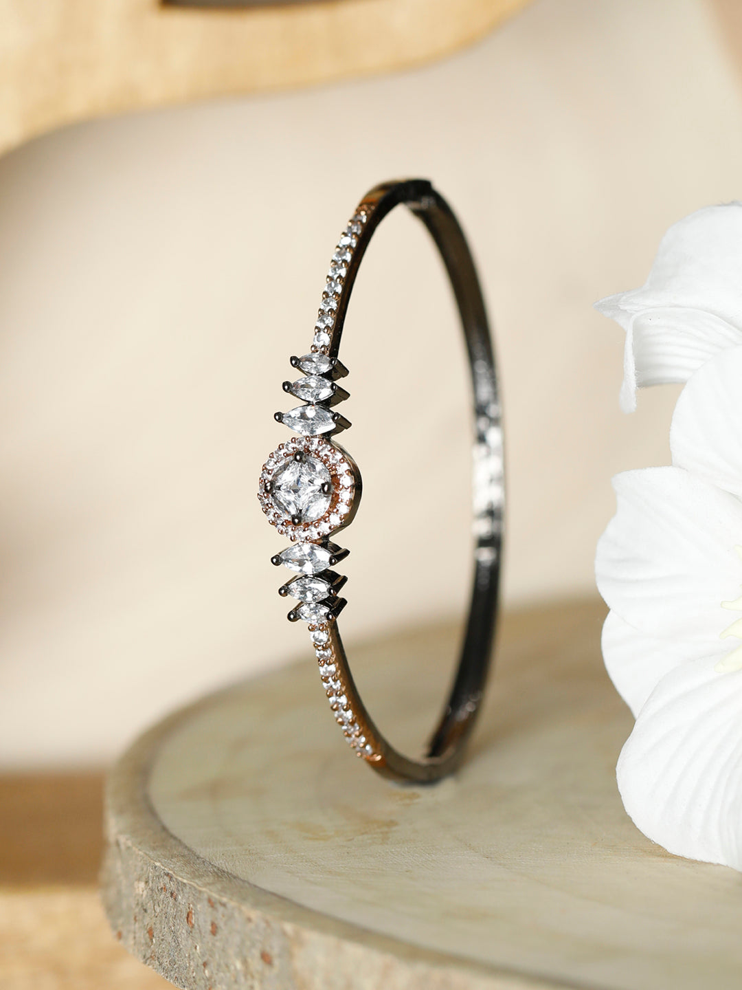 Women's Dual Toned American Diamond Floral Bracelet- Priyaasi