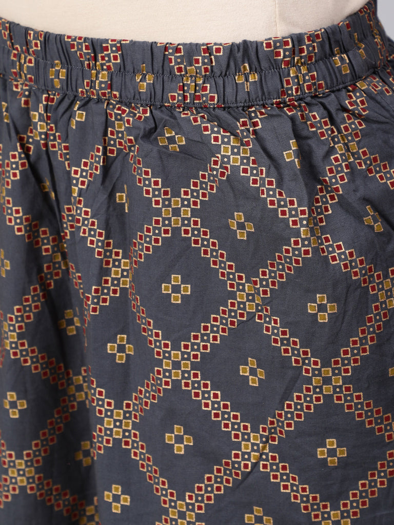 Women's Steel Grey  Gold Printed Three-Quarter Sleeves Straight Kurta With Palazzo and Dupatta with pockets And Face Mask