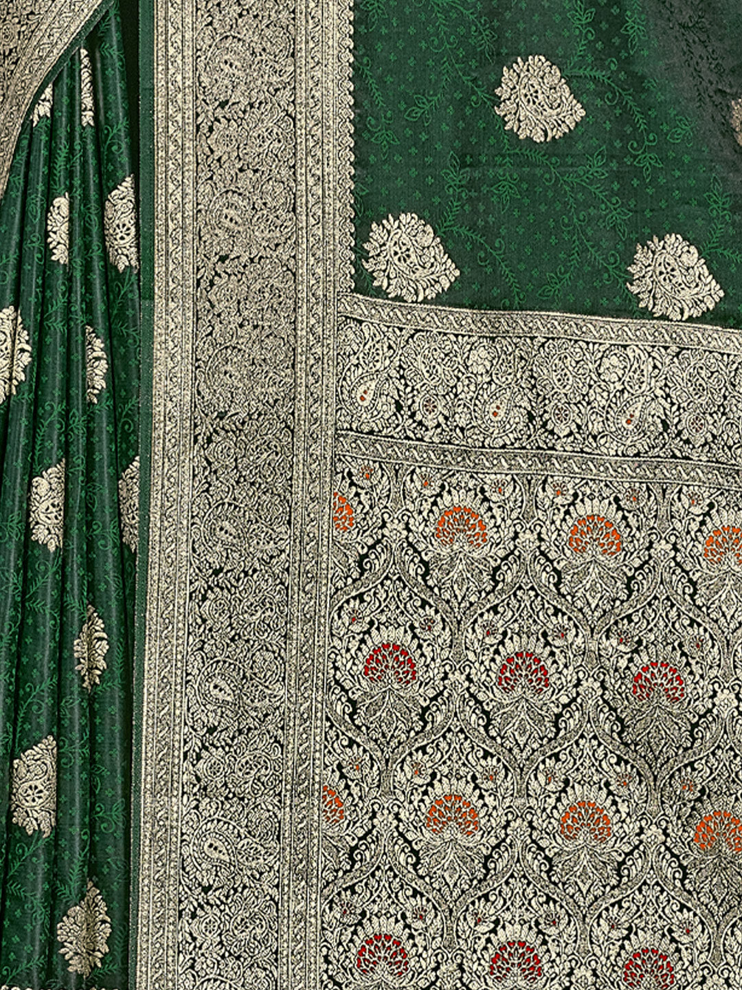 Women's Dark Green Banarasi Silk Woven Work Traditional Tassle Saree - Sangam Prints