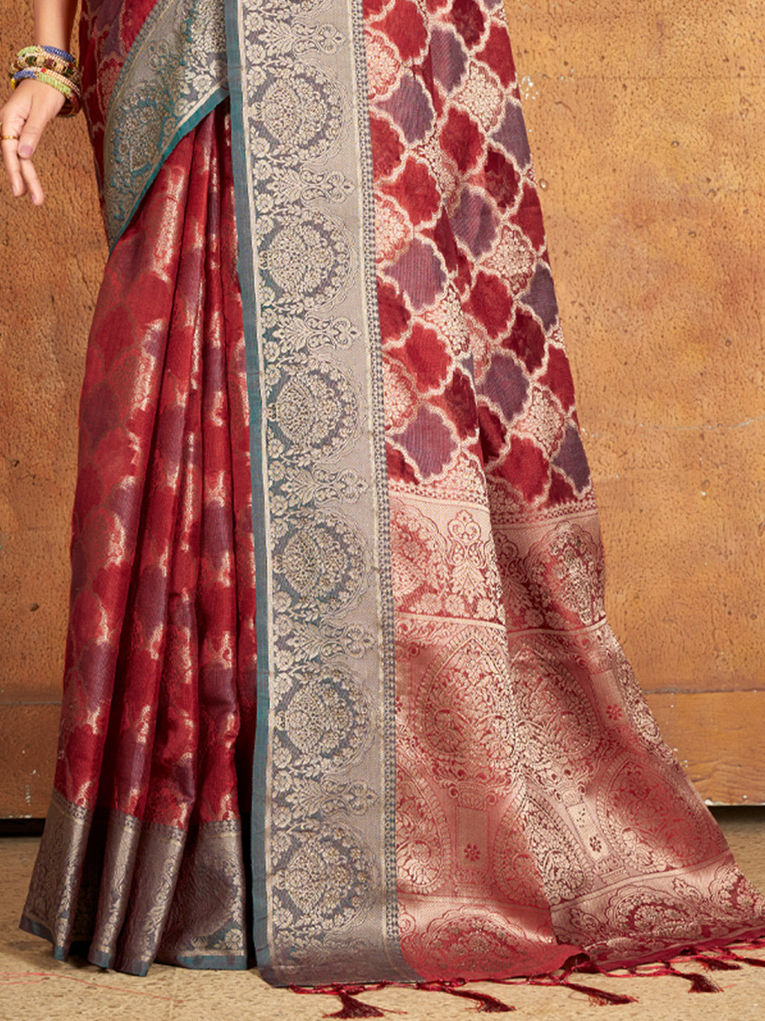 Women's Maroon ORGANZA  Siroski Stone Work Traditional Tassle Saree - Sangam Prints
