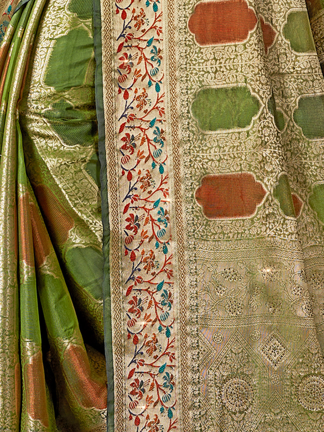 Women's Green SILK  Siroski Stone Work Traditional Tassle Saree - Sangam Prints