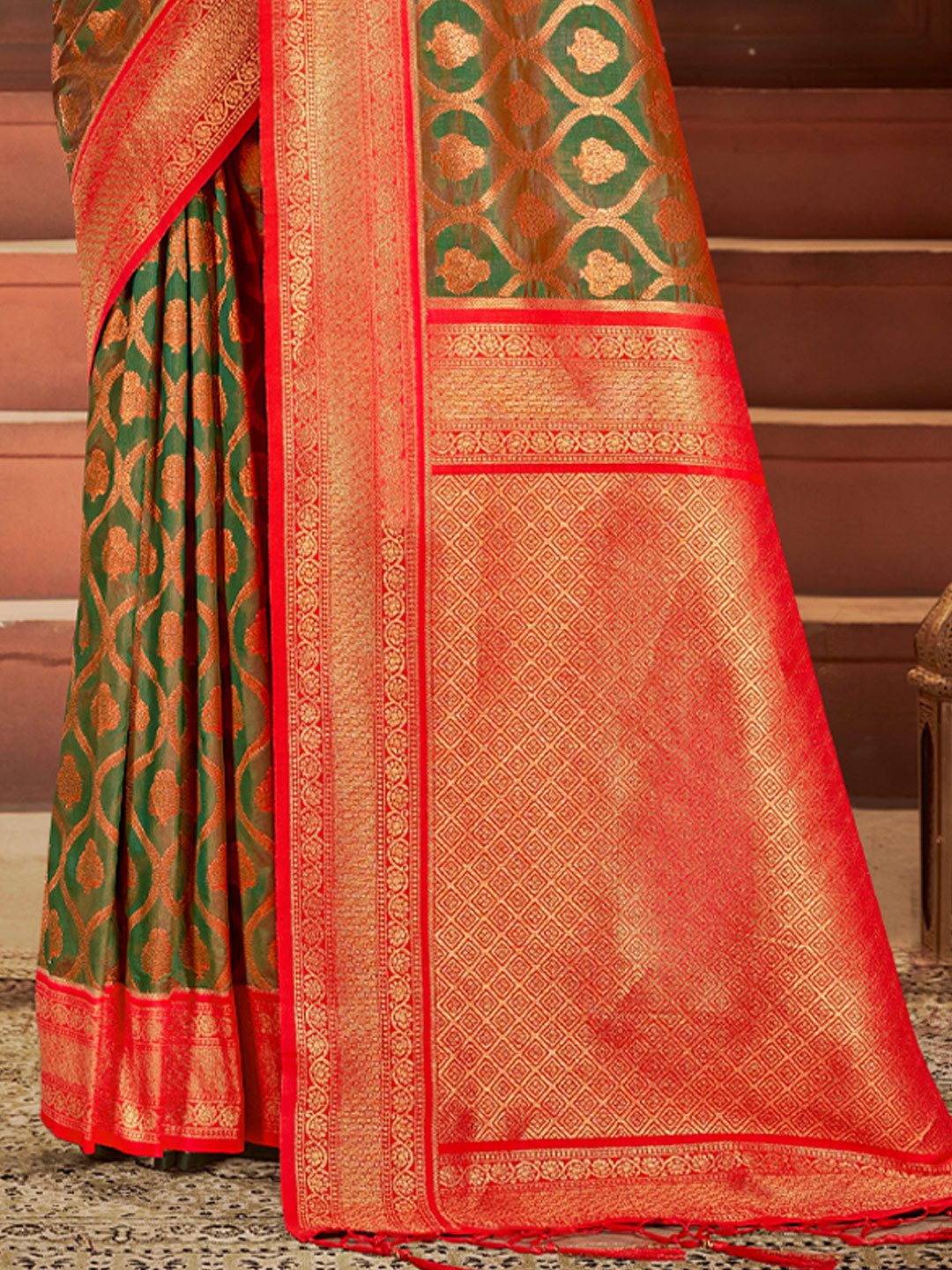 Women's Green Banarasi Silk Woven Work Traditional Tassle Saree - Sangam Prints
