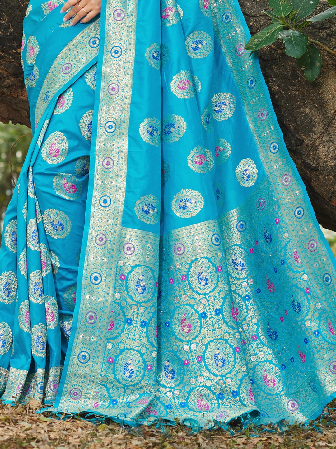 Women's Sky Blue Organza Siroski Stone Work Traditional Tassle Saree - Sangam Prints
