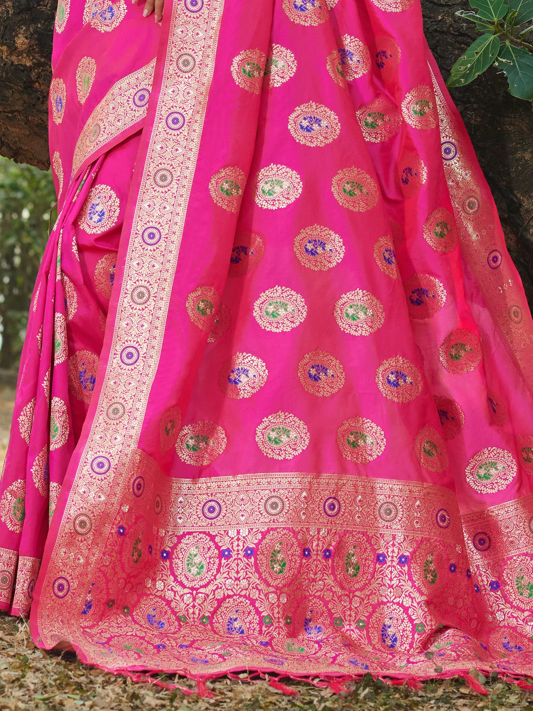 Women's Pink Organza Siroski Stone Work Traditional Tassle Saree - Sangam Prints
