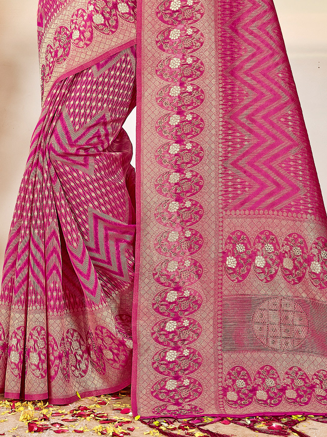 Women's Pink ORGANZA Woven Zari Work Traditional Tassle Saree - Sangam Prints
