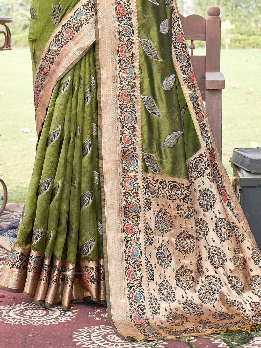 Women's Rama Green ORGANZA  Siroski Stone Work Traditional Tassle Saree - Sangam Prints
