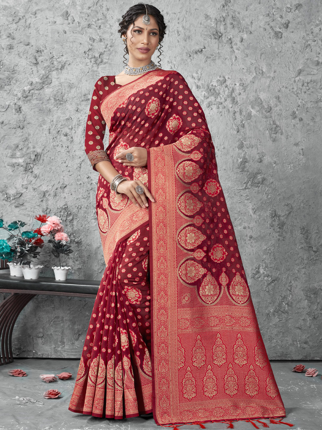 Women's Red Cotton Woven Zari Work Traditional Tassle Saree - Sangam Prints