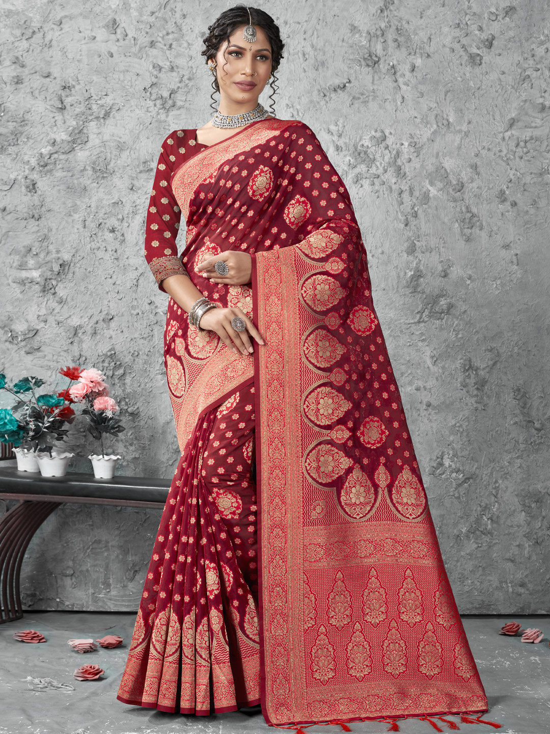 Women's Red Cotton Woven Zari Work Traditional Tassle Saree