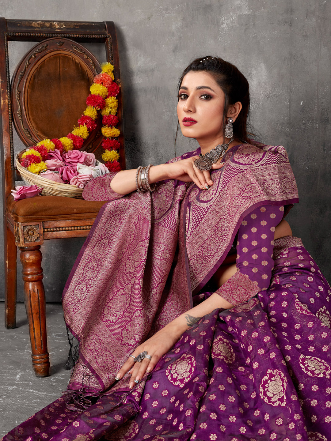 Women's Purple Cotton Woven Zari Work Traditional Tassle Saree - Sangam Prints