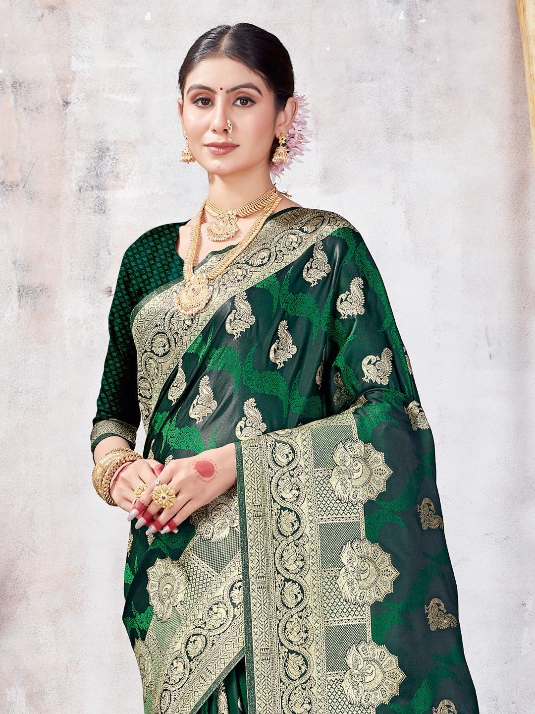 Women's Dark Green SILK Woven Zari Work Traditional Tassle Saree - Sangam Prints