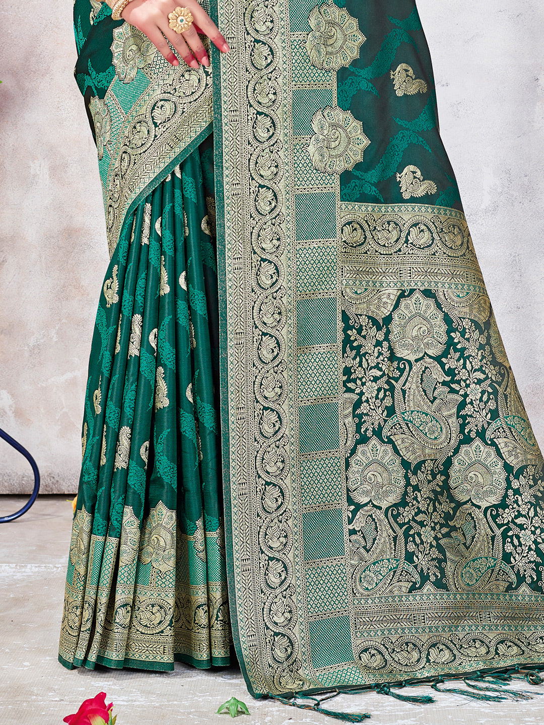Women's Turquoise SILK Woven Zari Work Traditional Tassle Saree - Sangam Prints
