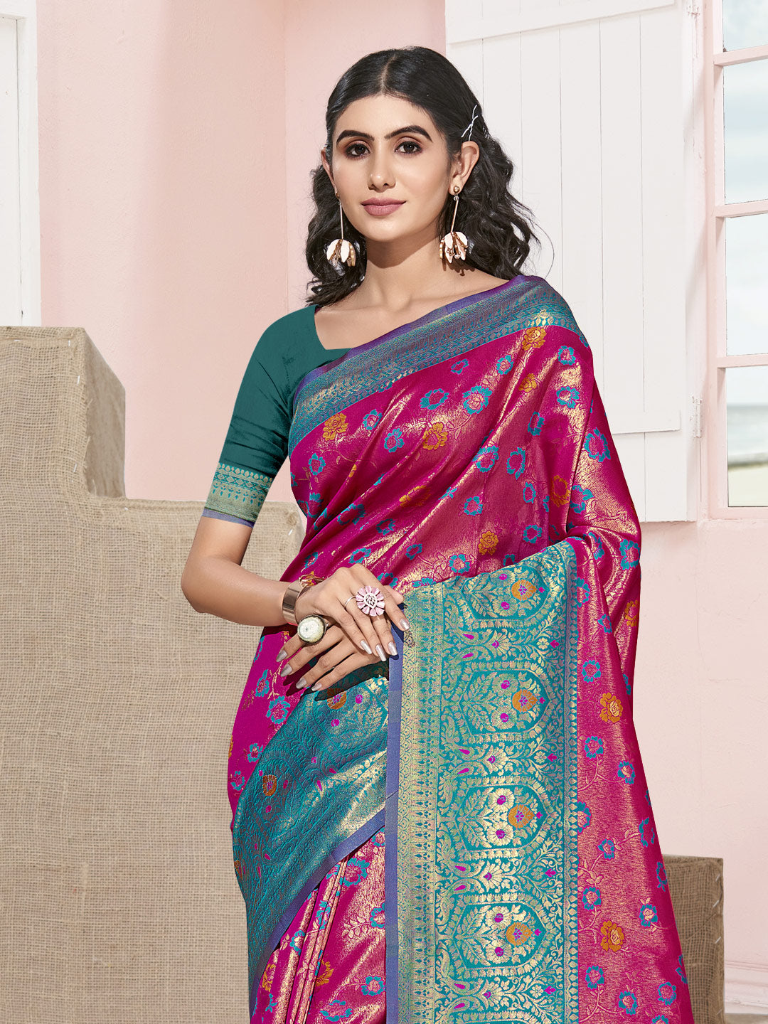 Women's Pink KanJivaram Silk Woven Work Traditional Tassle Saree